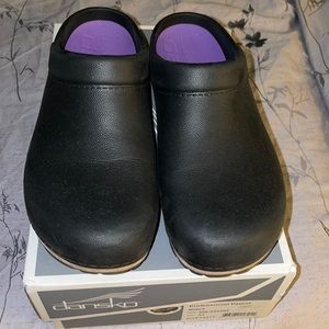 Black Dansko clogs